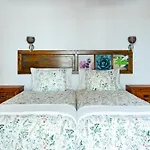 Casa Isabel 해리아